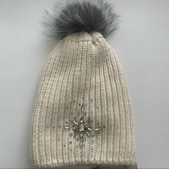 winter hat with real fur on top main image 6